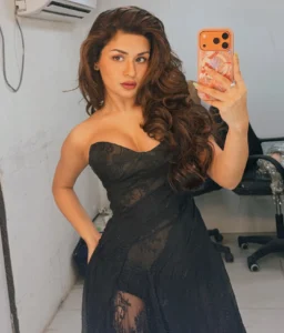 Avneet Kaur Age 