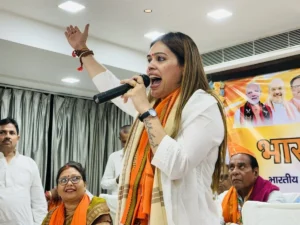 Nazia Elahi Khan Age 